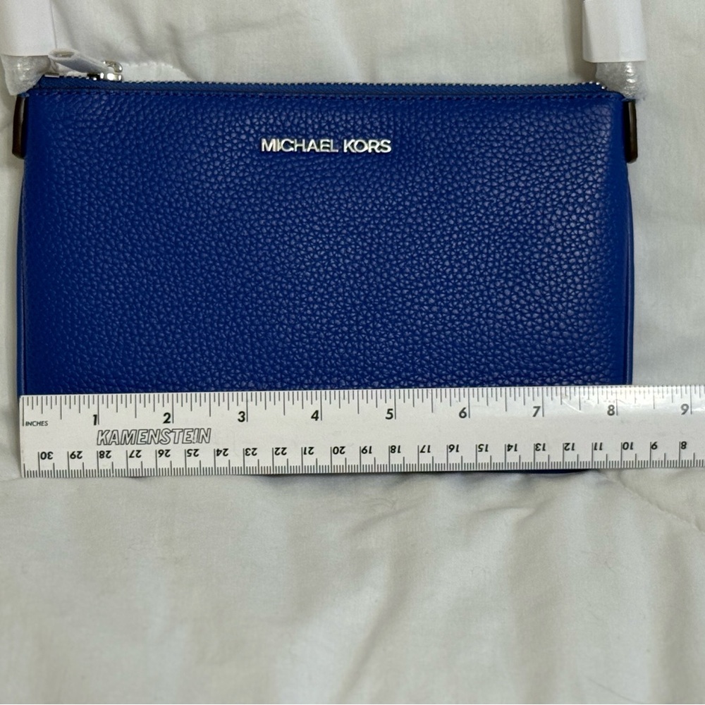 Michael Kors Jet Set Galaxy Blue Pebbled Leather Wristlet, NWT - Picture 6 of 14